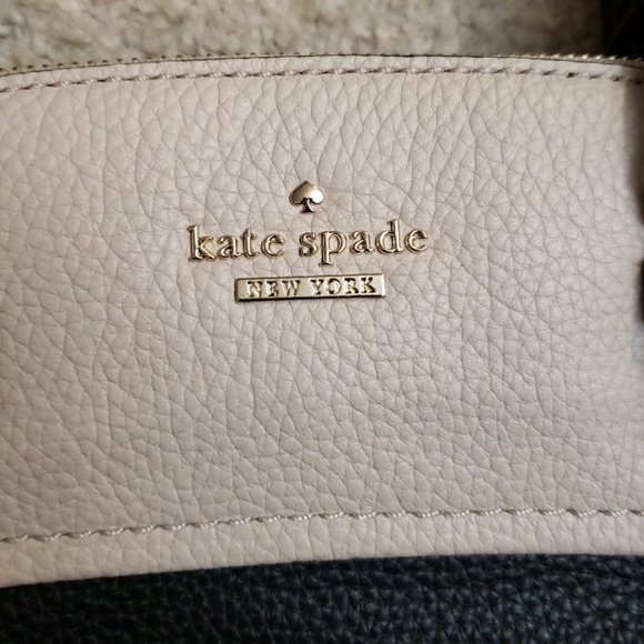 NWOT beautiful Kate Spade bag - Picture 2 of 4